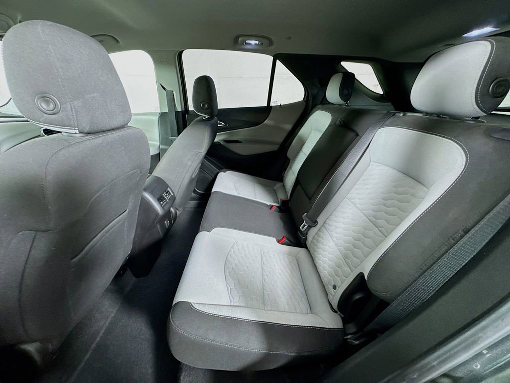 Used 2019 Chevrolet Equinox LS w/ LS Convenience Package AWD/4WD image 27