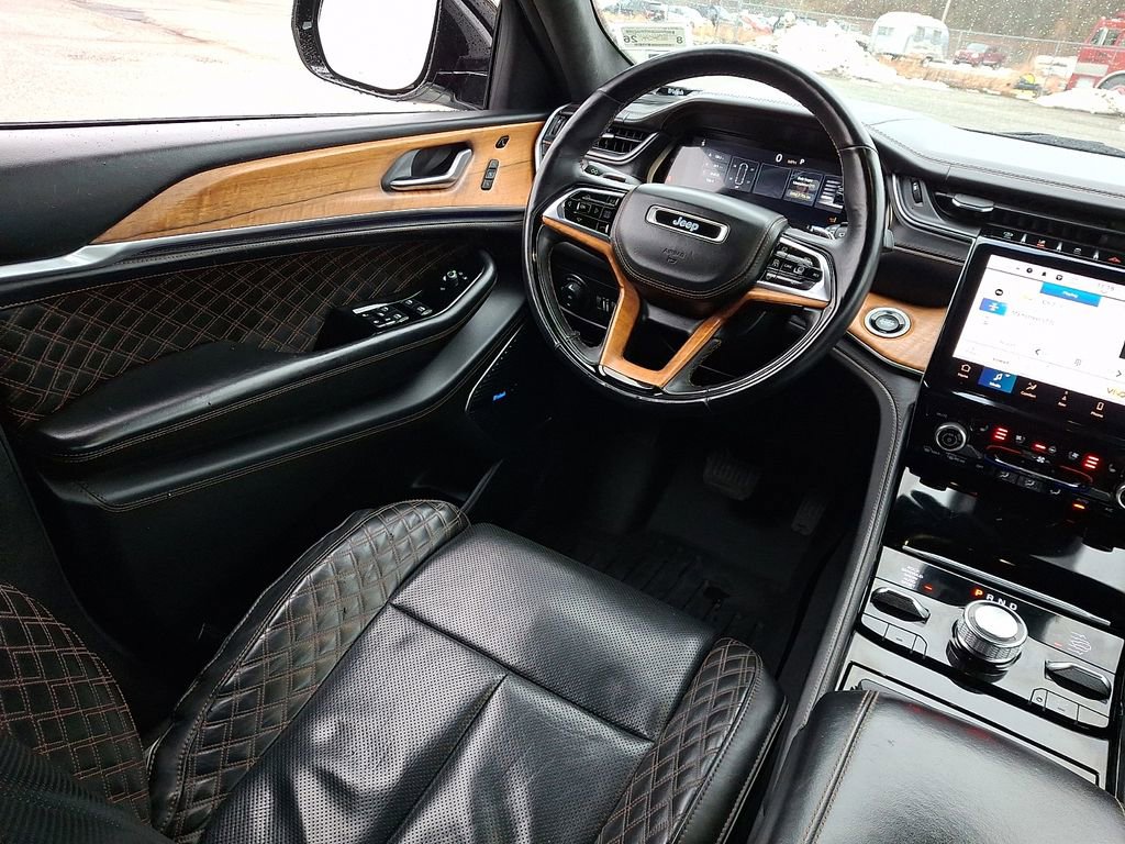 Used 2021 Jeep Grand Cherokee L Summit image 15