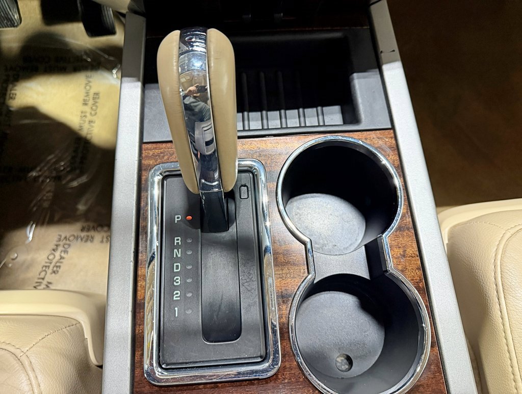 Used 2014 Ford Expedition EL XLT w/ Equipment Group 202A image 20