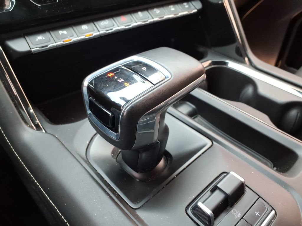 Used 2023 GMC Sierra 1500 AT4X AWD/4WD image 18
