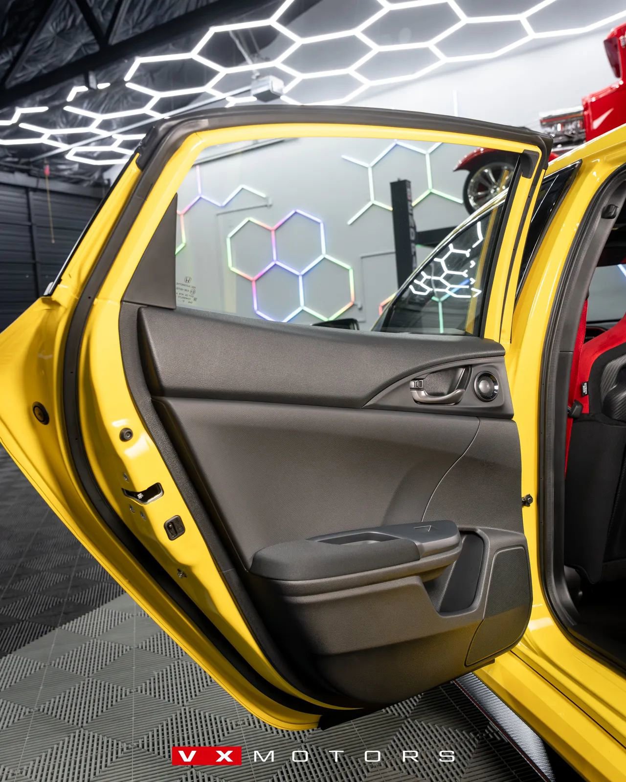 Used 2021 Honda Civic Type R Limited image 16