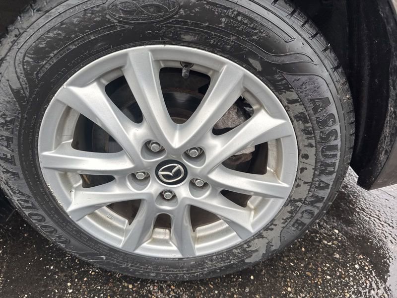 Used 2016 MAZDA MAZDA3 i Sport w/ Preferred Equipment Package image 9