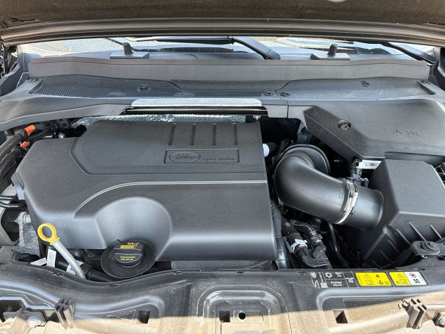 Used 2023 Land Rover Discovery Sport S AWD/4WD image 26