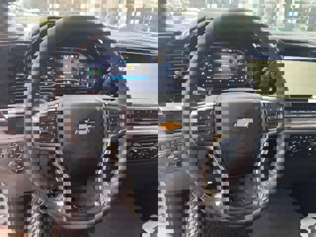 Used 2023 Chevrolet Silverado 1500 LT image 9