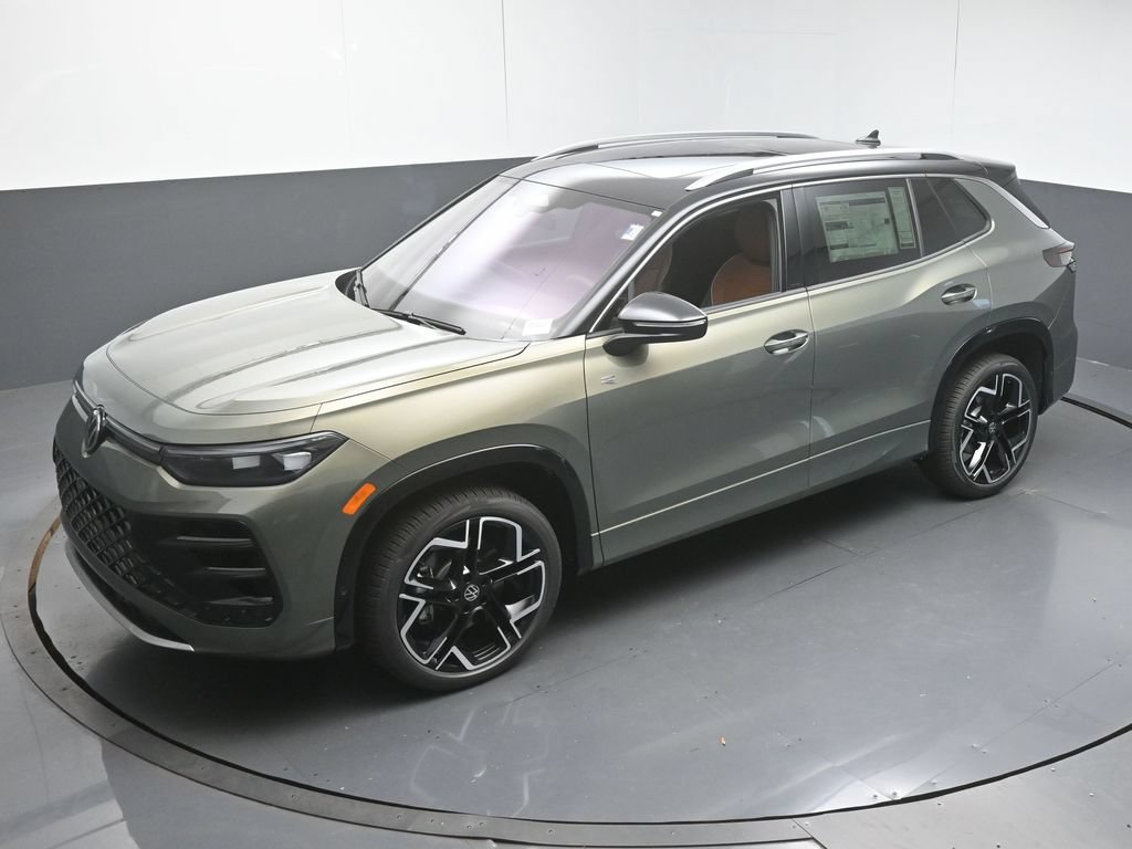 New 2026 Volkswagen Tiguan SEL R-Line AWD/4WD image 45