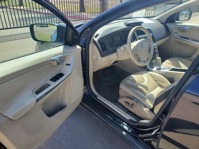 Used 2010 Volvo XC60 3.2 image 10
