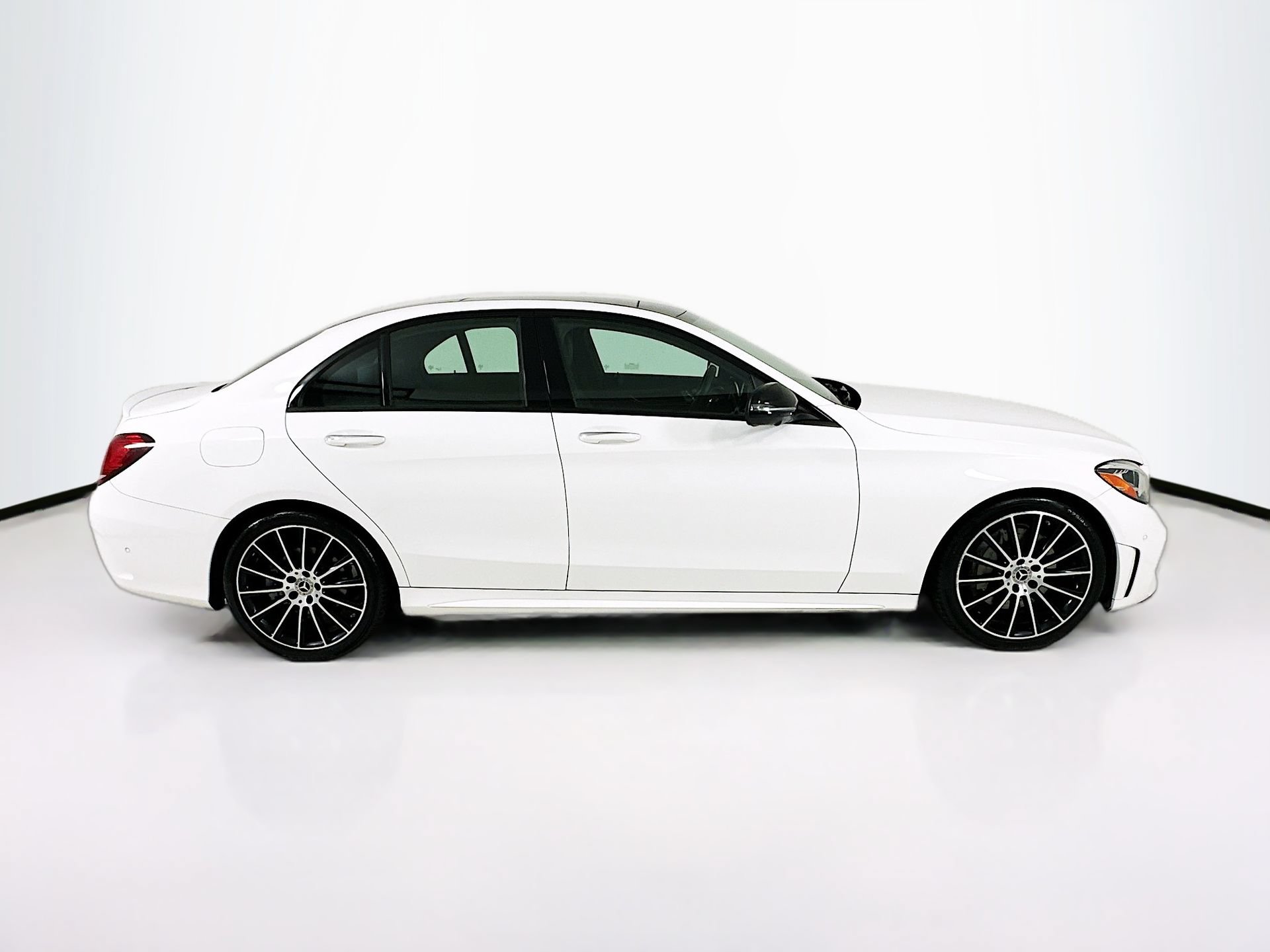 Used 2020 Mercedes-Benz C 300 Sedan image 9