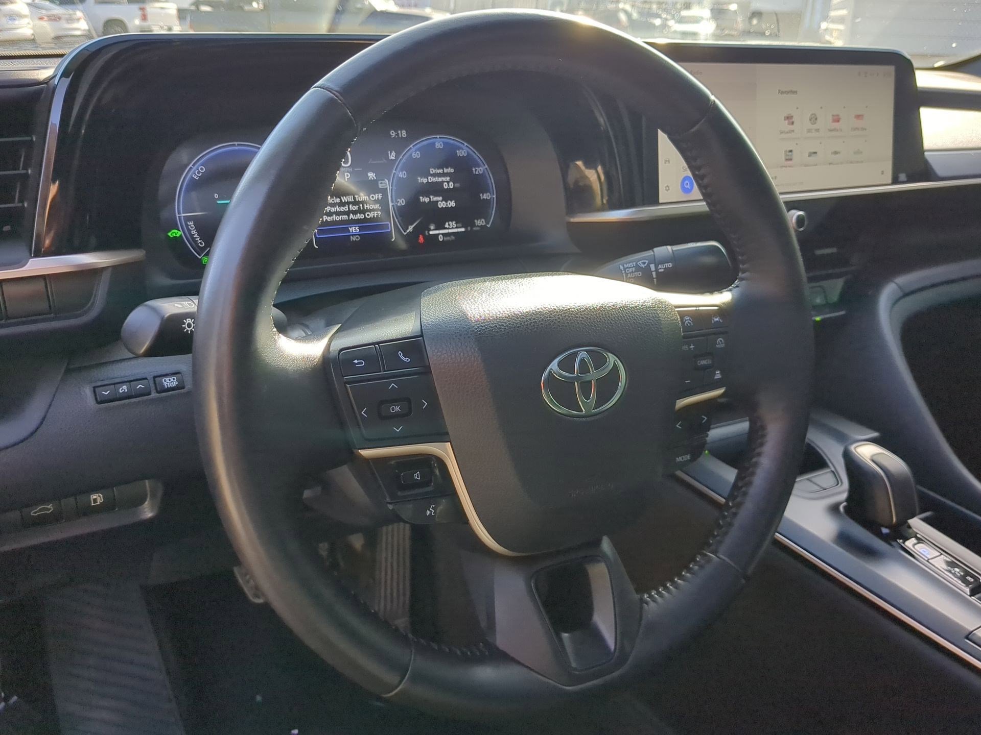 Used 2023 Toyota Crown Limited image 17