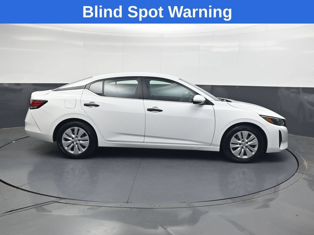 Used 2025 Nissan Sentra S FWD image 3