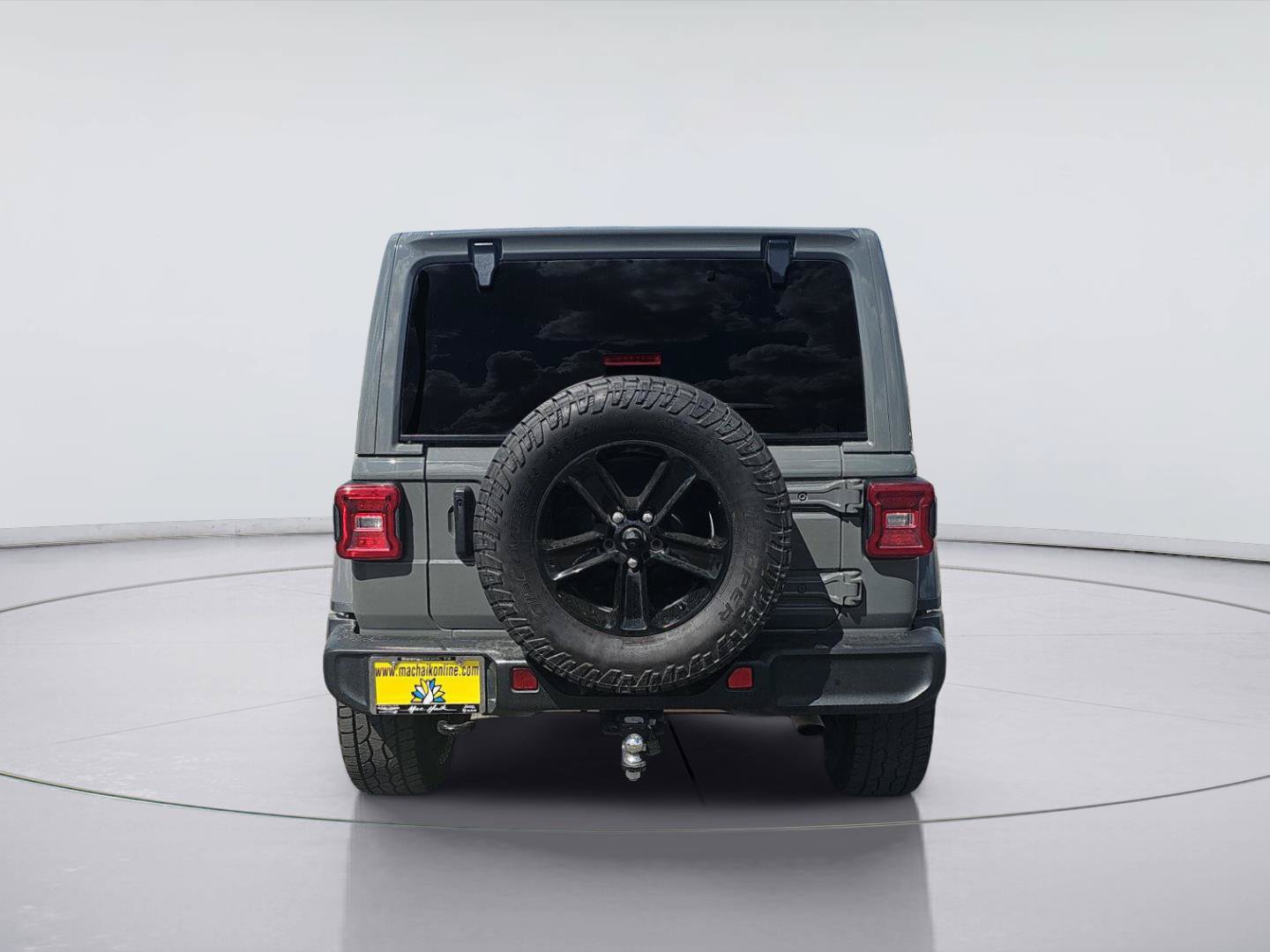 Used 2022 Jeep Wrangler Unlimited Sahara AWD/4WD image 4