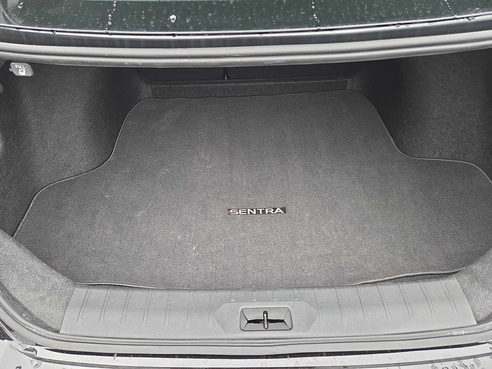 Used 2026 Nissan Sentra SR w/ Floor Mat Package FWD image 27