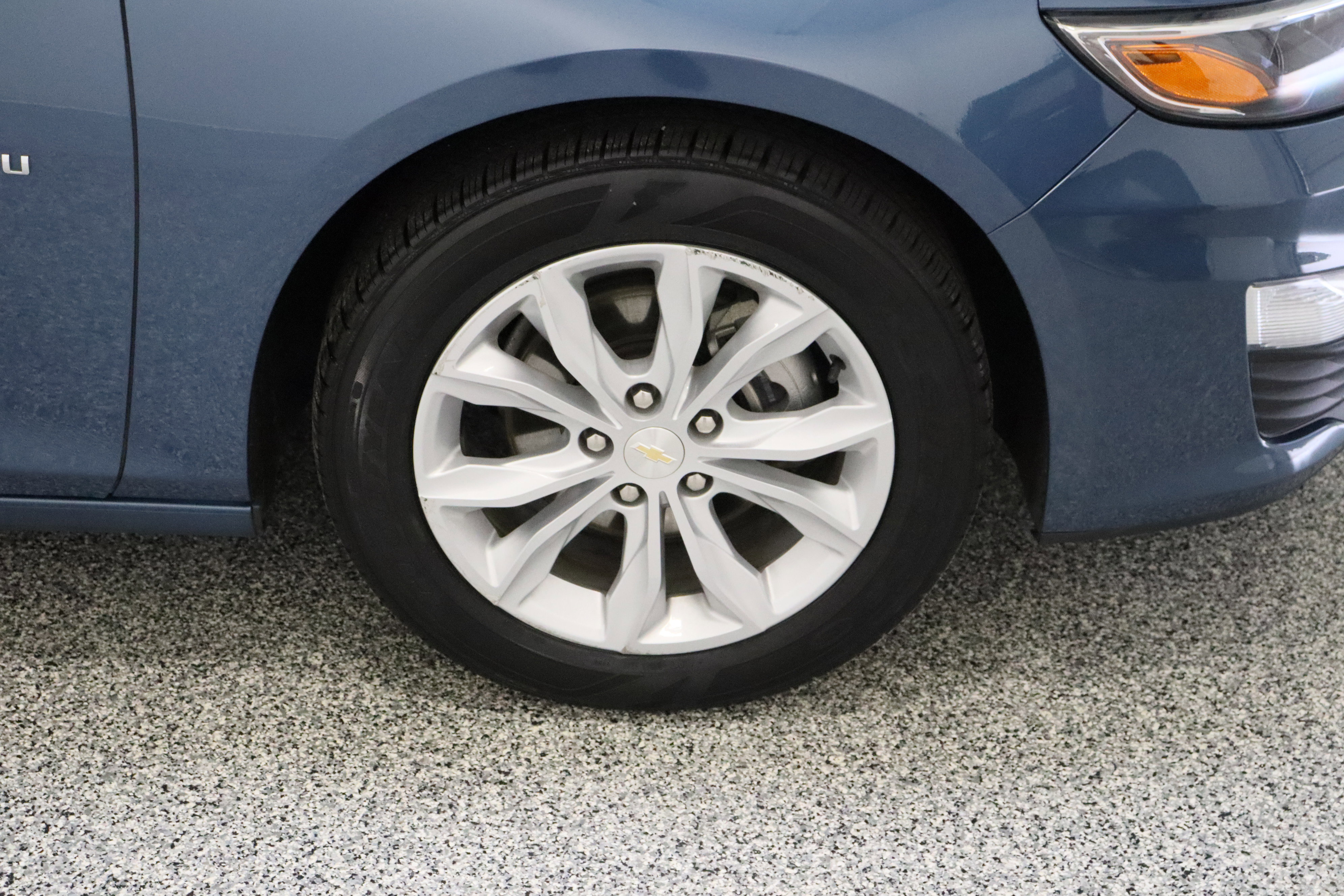 Used 2024 Chevrolet Malibu LT FWD image 5