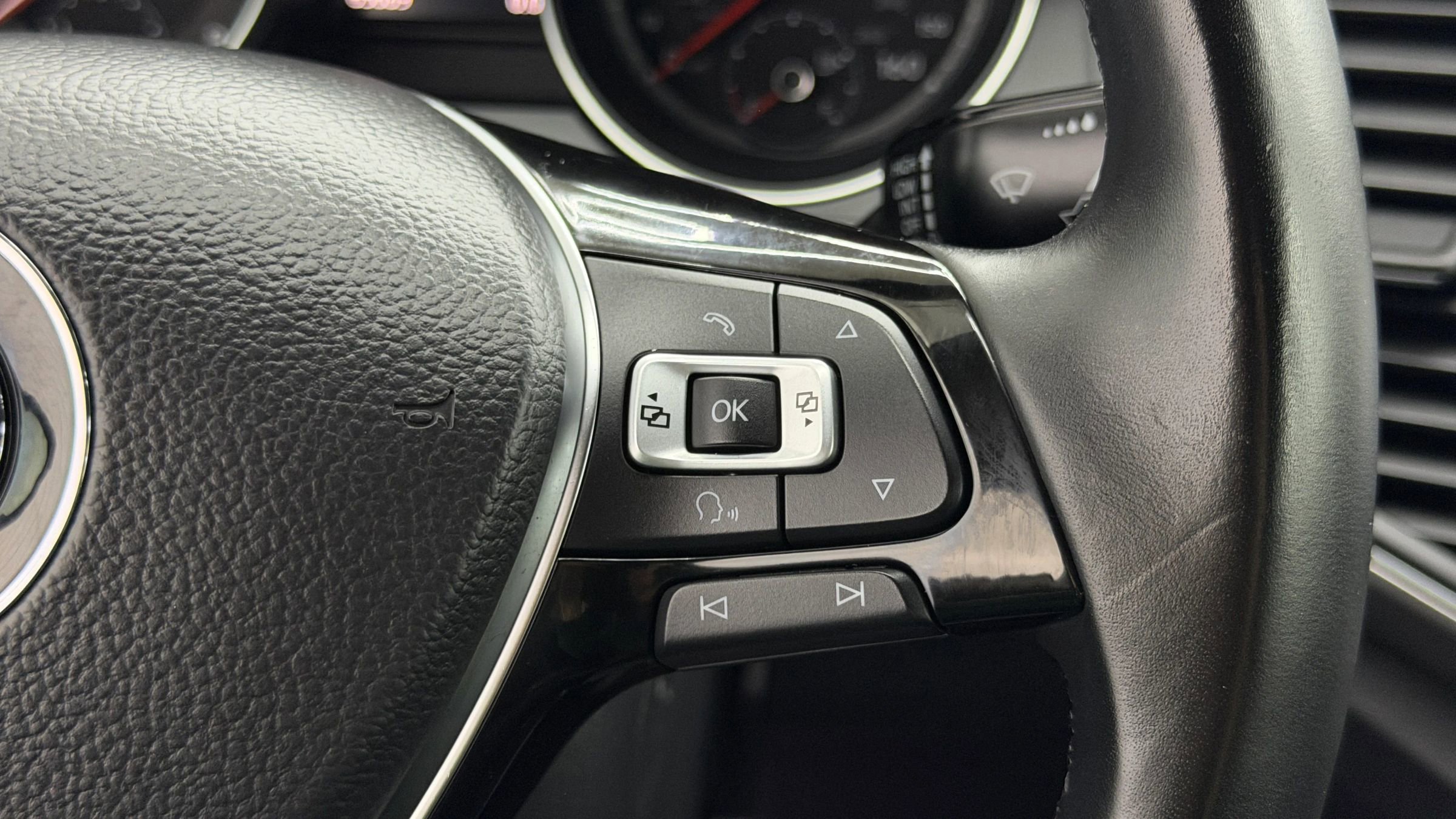 Used 2018 Volkswagen Atlas SE image 20