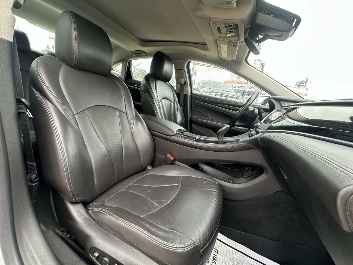 Used 2017 Buick LaCrosse Premium w/ Driver Confidence Package #2 image 23