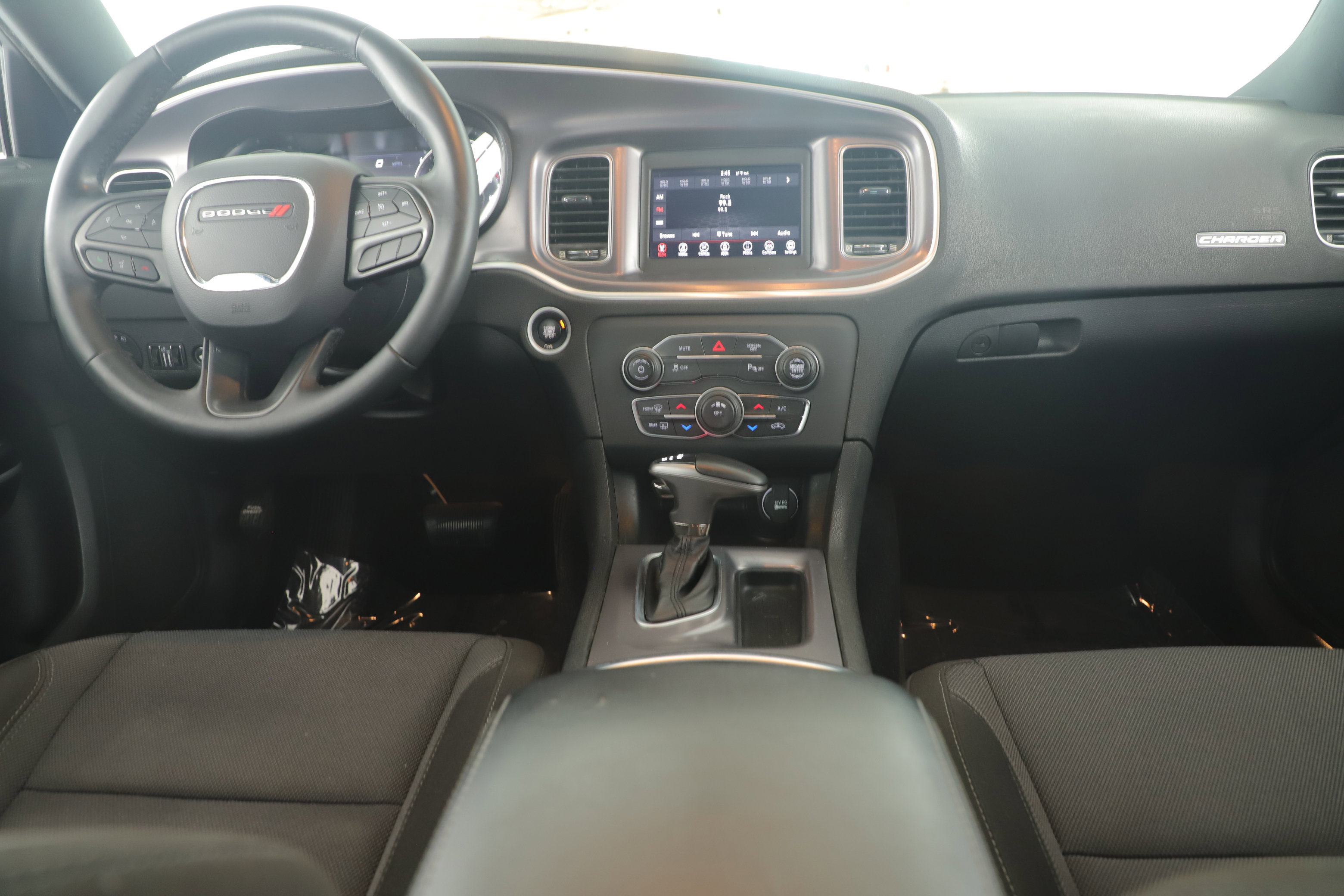 Used 2020 Dodge Charger SXT image 20