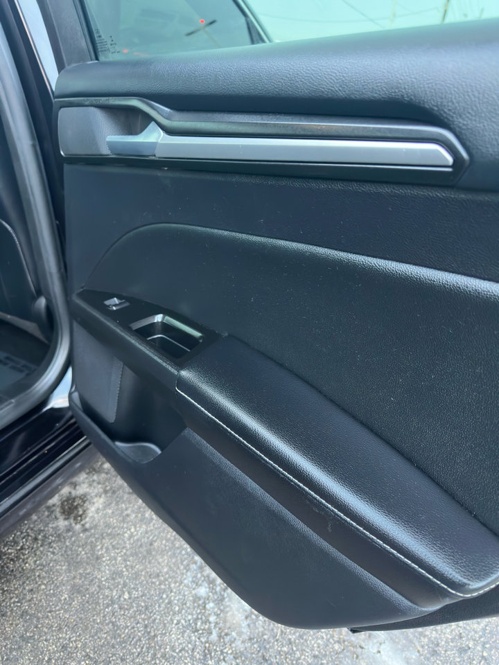 Used 2020 Ford Fusion Titanium image 47