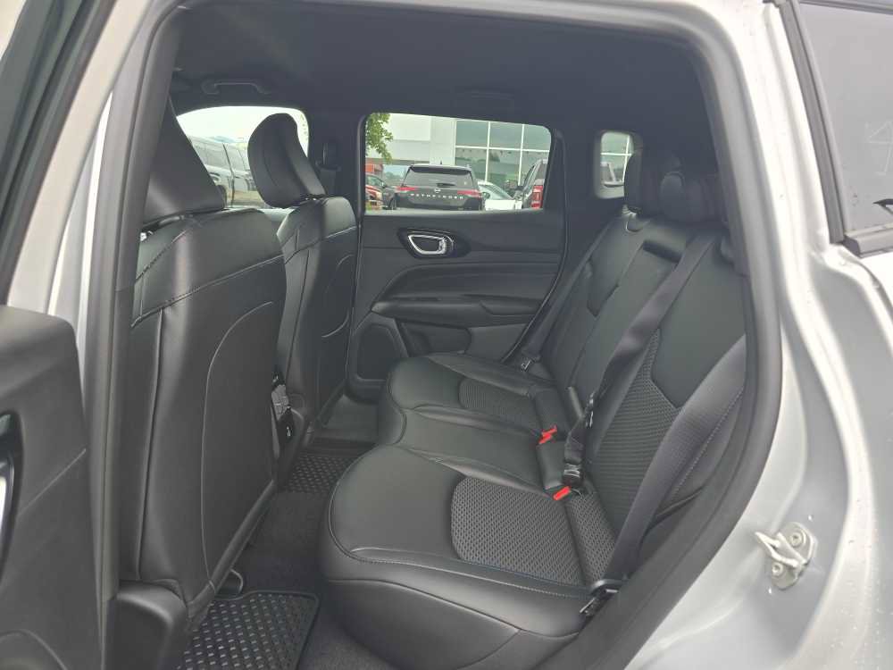 New 2026 Jeep Compass Latitude w/ Quick Order Package 29K image 16