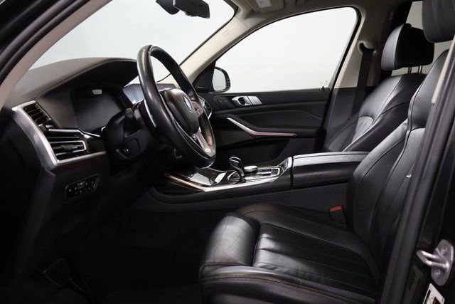 Used 2020 BMW X7 xDrive40i w/ Premium Package image 11