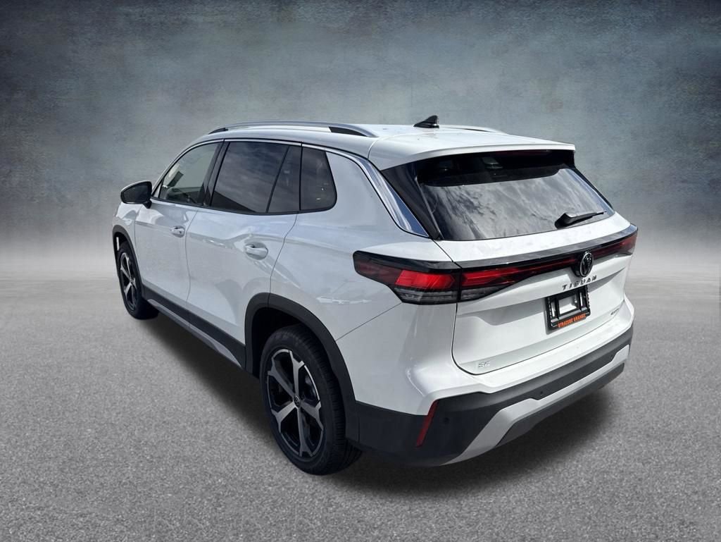 New 2026 Volkswagen Tiguan SE AWD/4WD image 3