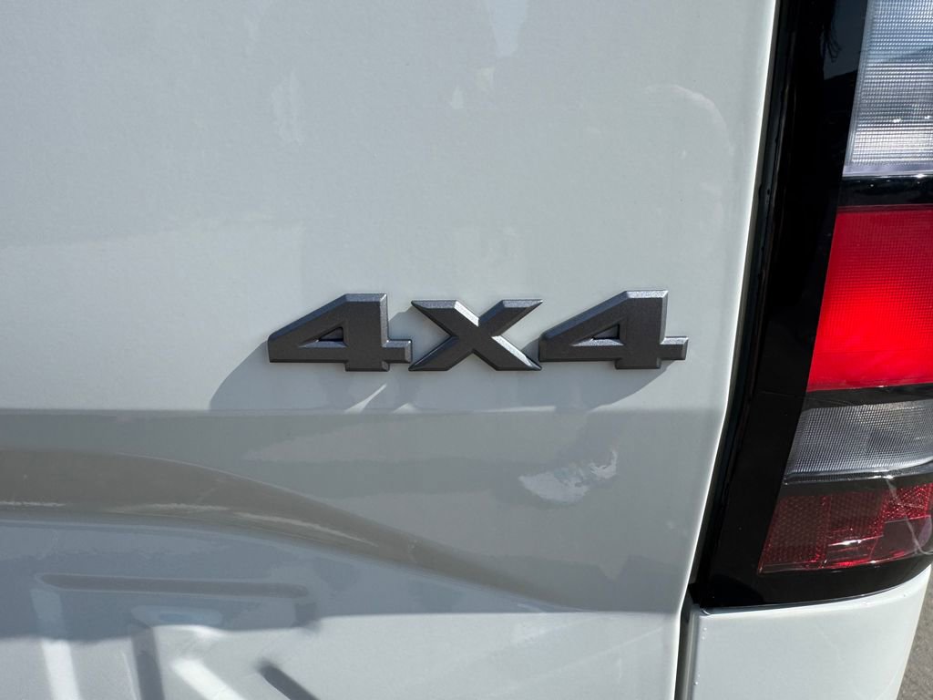 New 2026 Nissan Frontier S AWD/4WD image 9