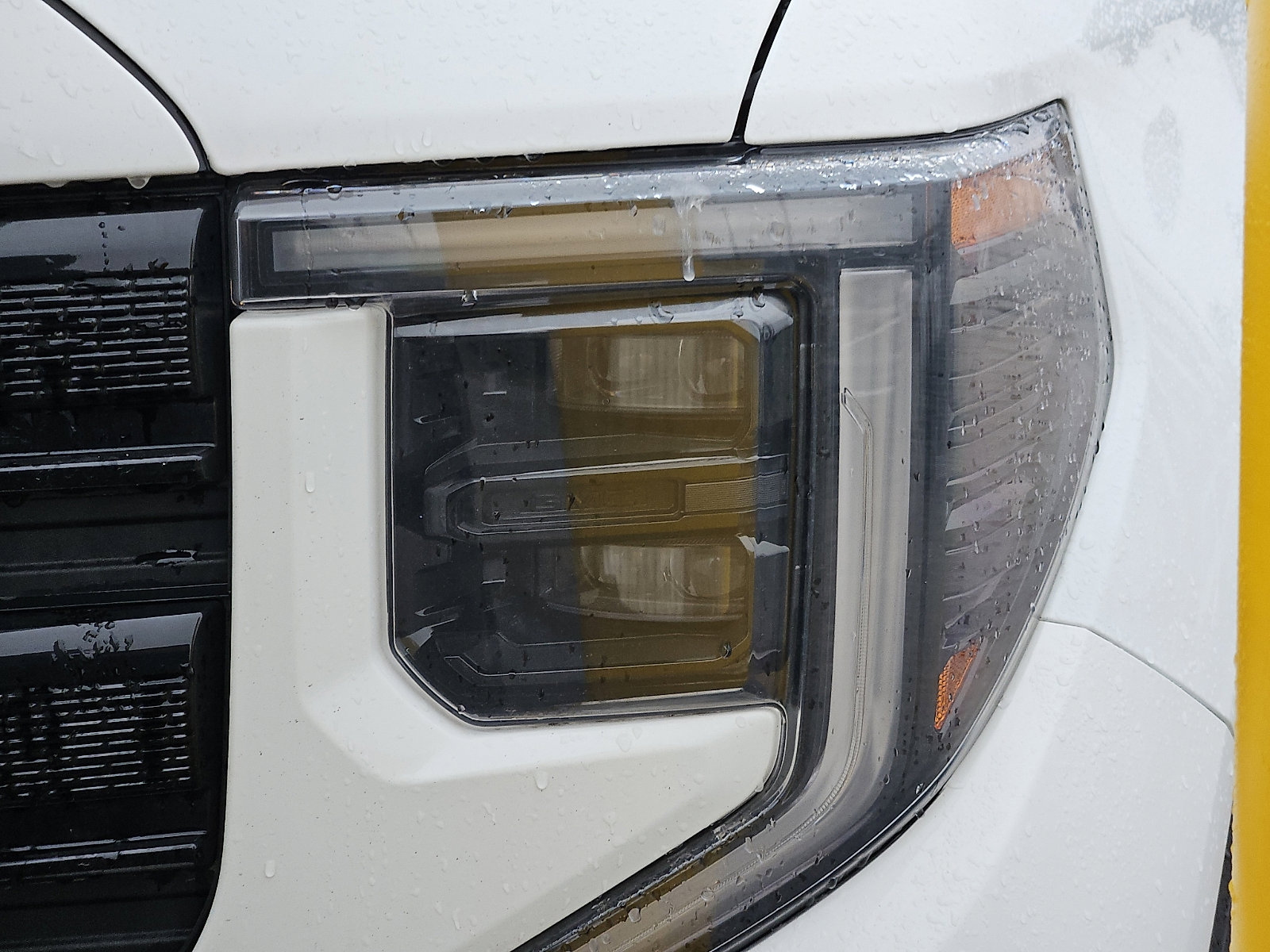 Certified 2025 GMC Sierra 1500 Elevation w/ Preferred Package image 4