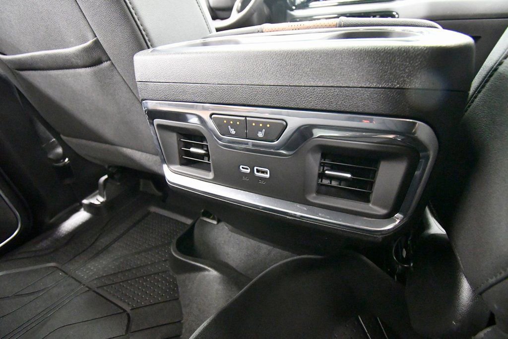 Used 2026 Chevrolet Silverado 1500 High Country image 17
