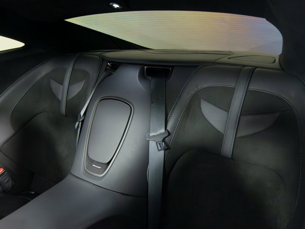 Used 2022 Aston Martin DBS Superleggera image 35