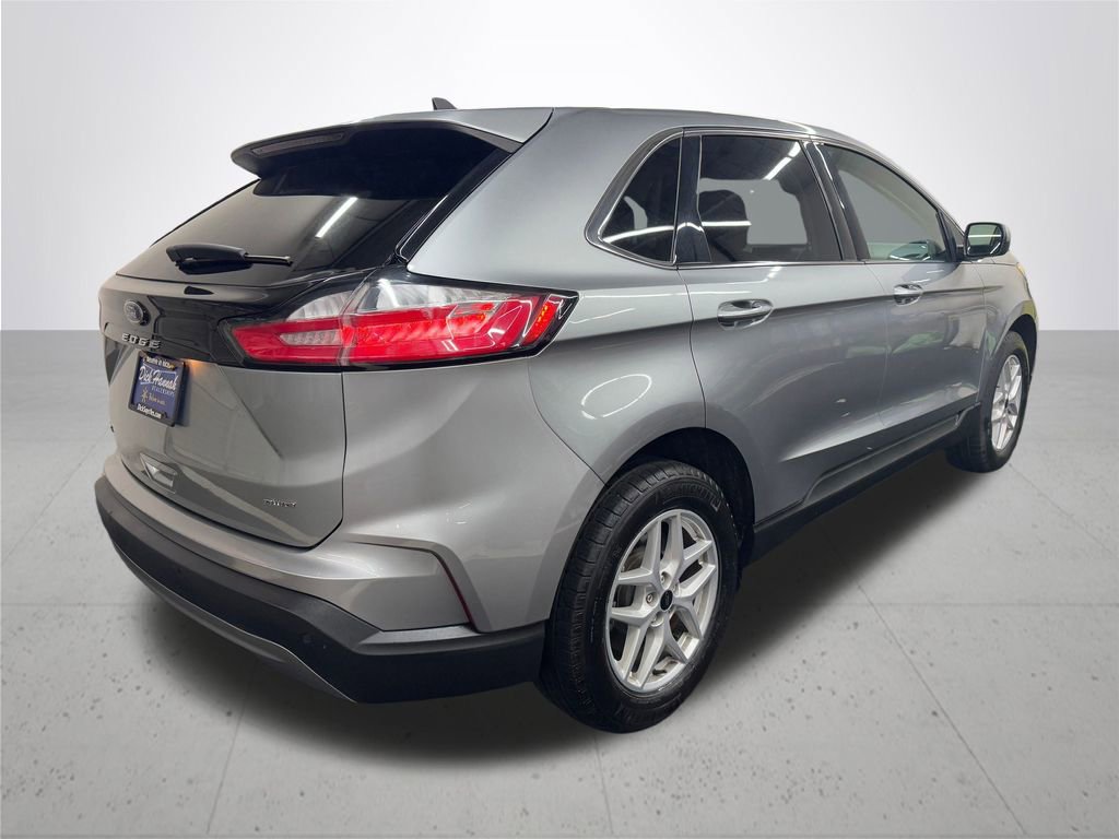 Used 2024 Ford Edge SEL image 7