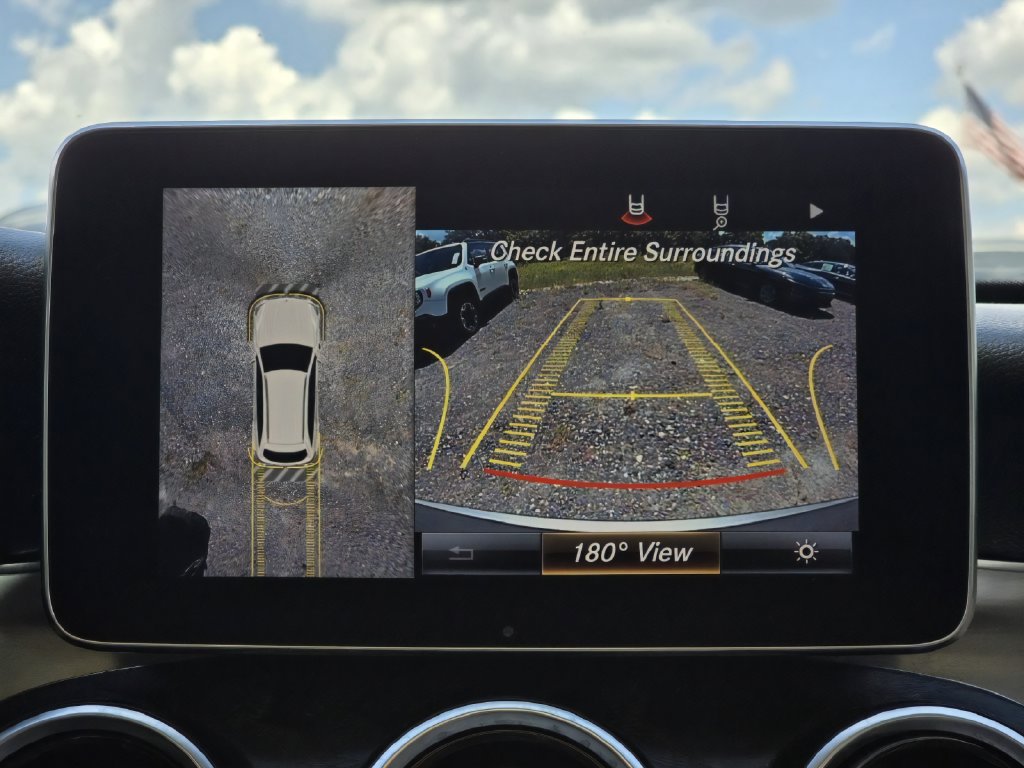 Used 2019 Mercedes-Benz GLC 350e 4MATIC image 24