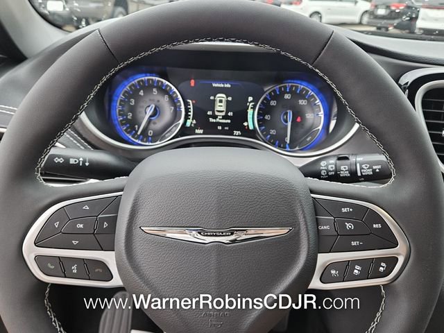 New 2026 Chrysler Pacifica Select image 25
