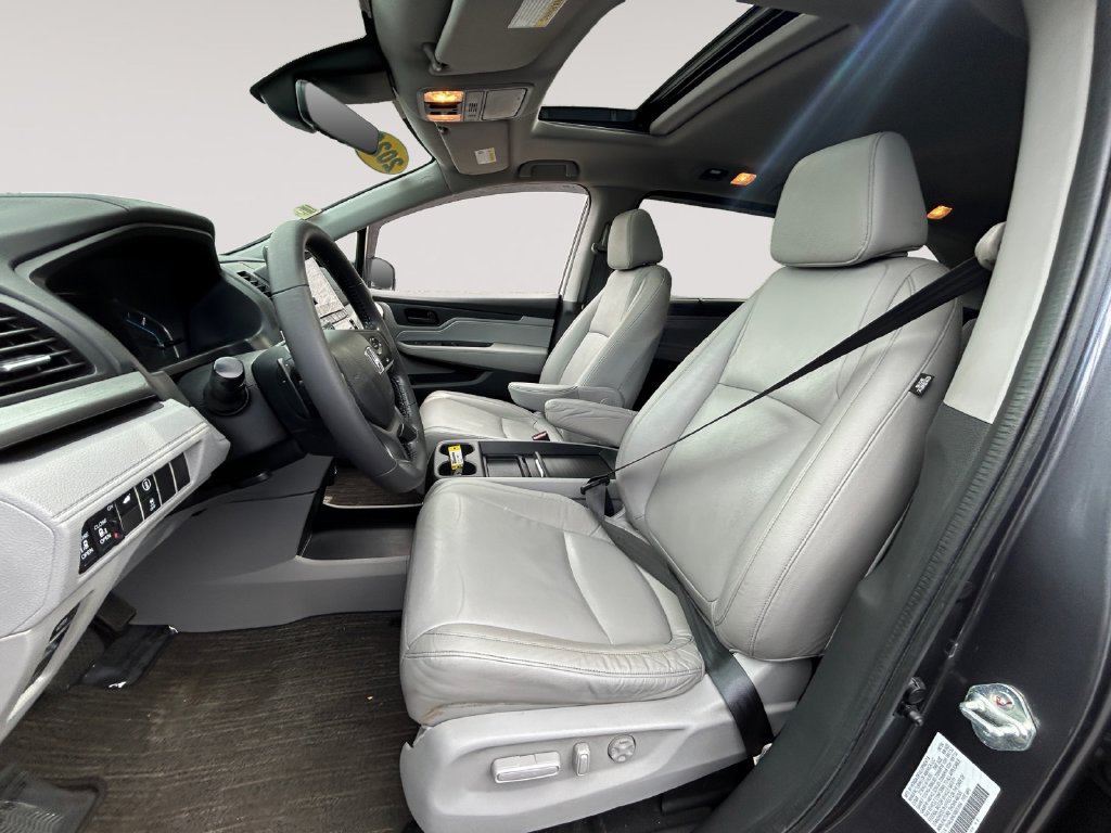 Used 2024 Honda Odyssey EX-L image 9