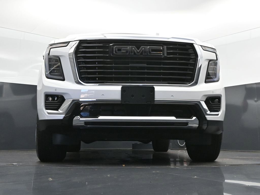 Used 2025 GMC Yukon Elevation w/ LPO, Elevation Black Package AWD/4WD image 47