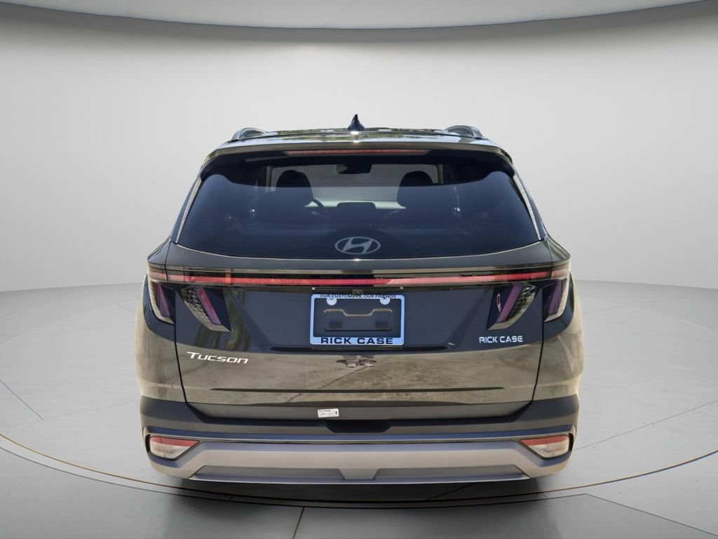 Used 2026 Hyundai Tucson SEL FWD image 6
