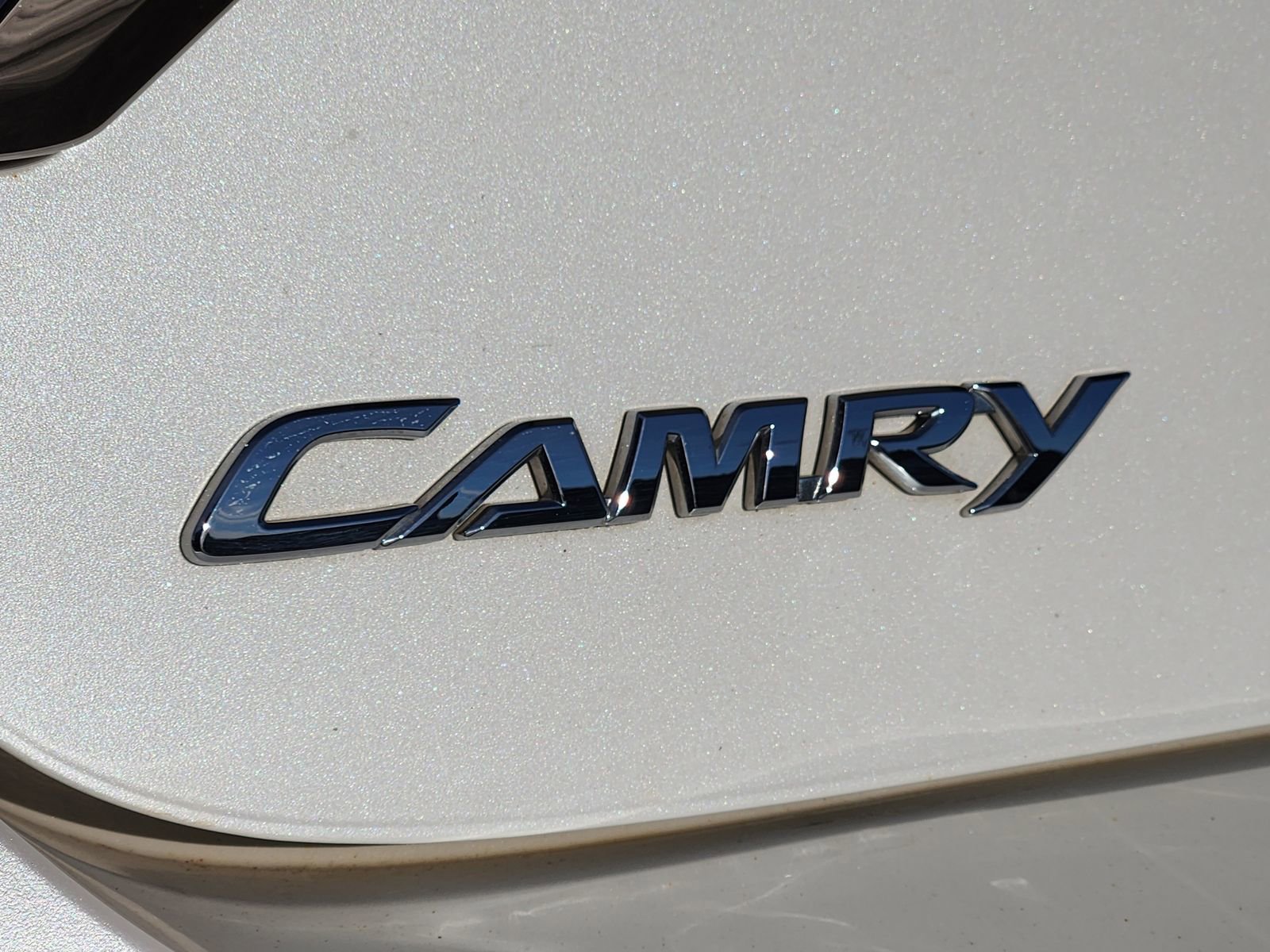 Used 2016 Toyota Camry SE image 12