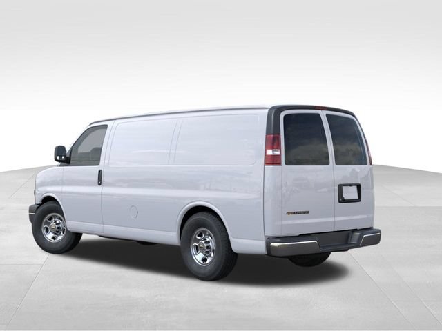 New 2026 Chevrolet Express 2500 w/ Driver Convenience Package RWD image 3
