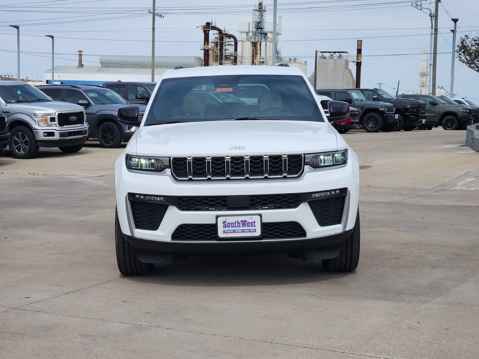 New 2026 Jeep Grand Cherokee Limited RWD image 6