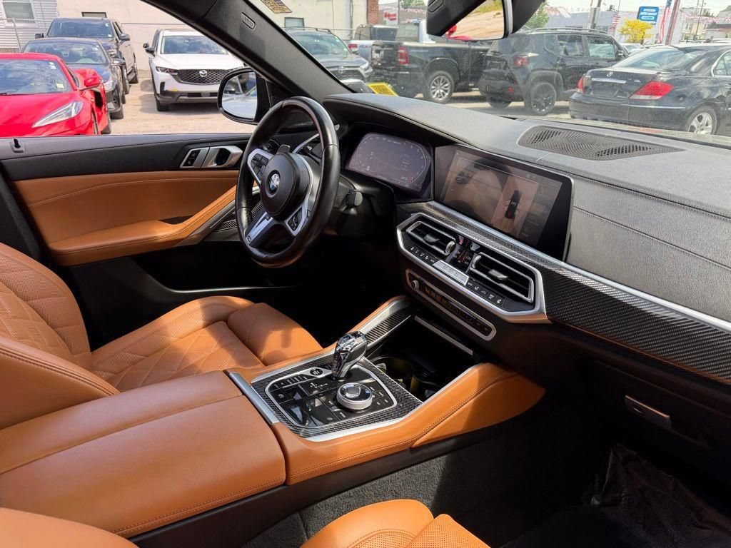 Used 2023 BMW X6 M50i w/ Executive Package AWD/4WD image 12