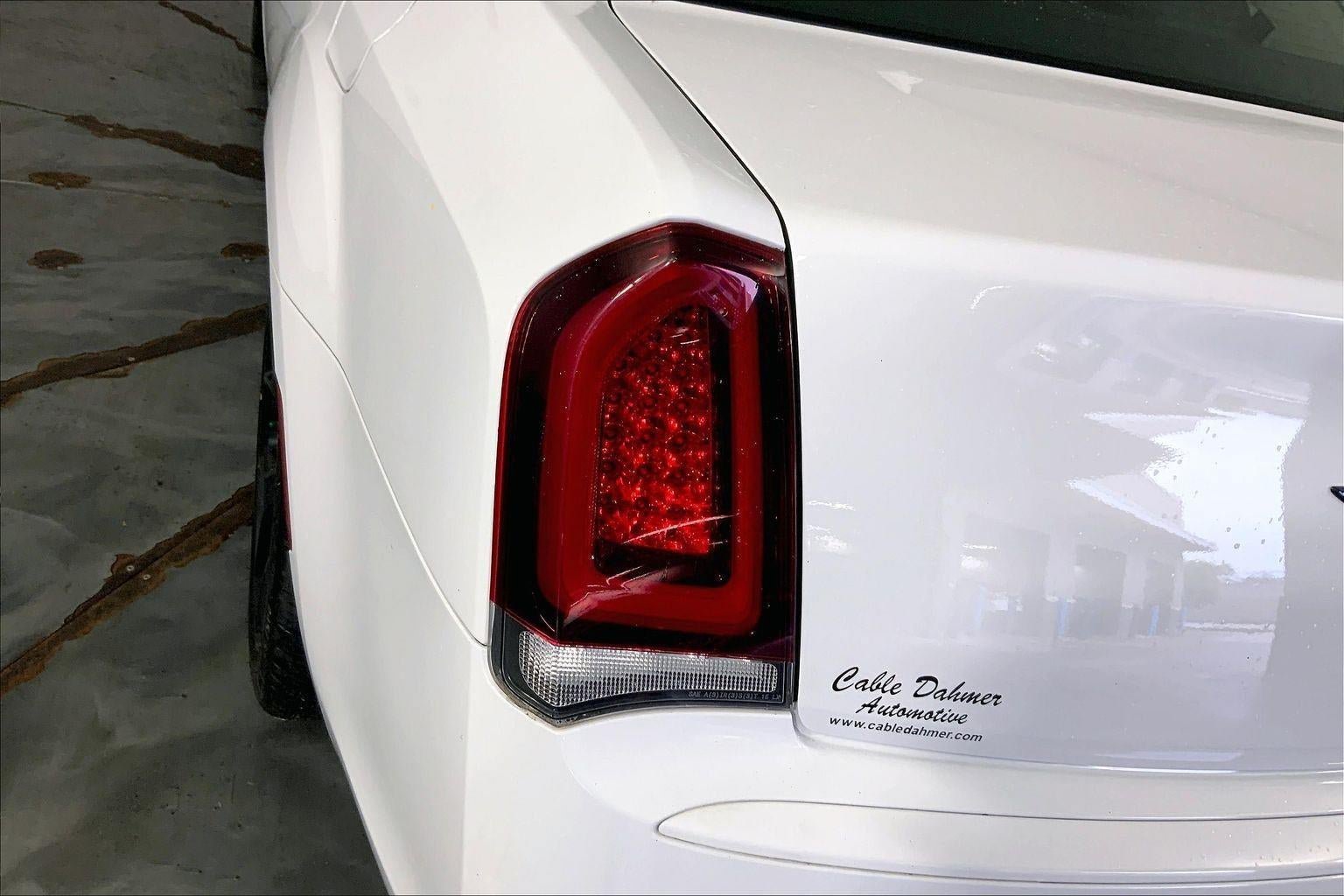 Used 2023 Chrysler 300 Touring w/ Sport Appearance Package RWD image 27