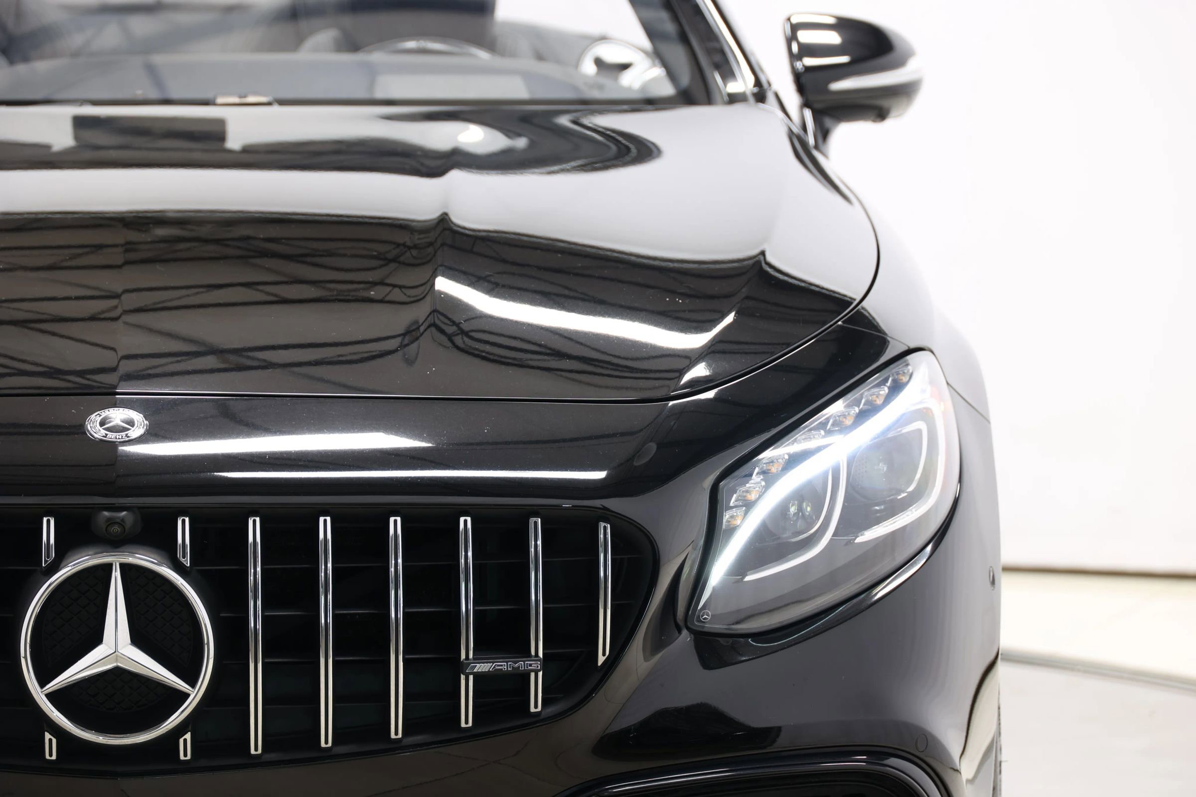 Used 2019 Mercedes-Benz S 63 AMG 4MATIC Cabriolet image 93