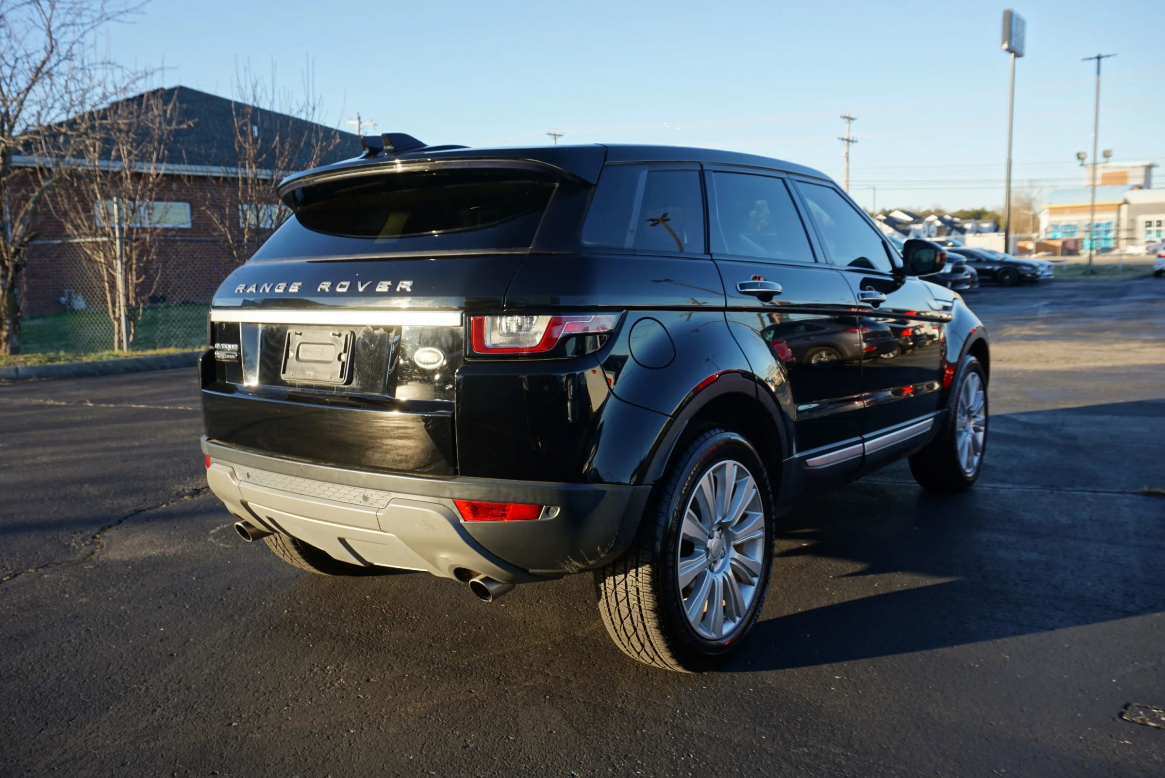 Used 2018 Land Rover Range Rover Evoque HSE AWD/4WD image 5