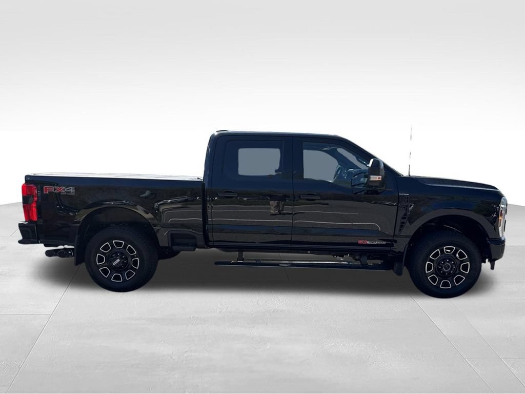 Used 2025 Ford F350 Platinum AWD/4WD image 11