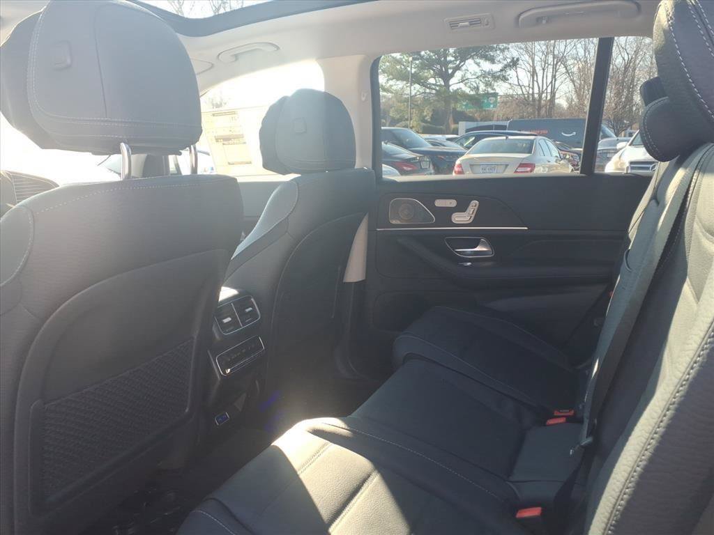 New 2026 Mercedes-Benz GLS 450 4MATIC image 23