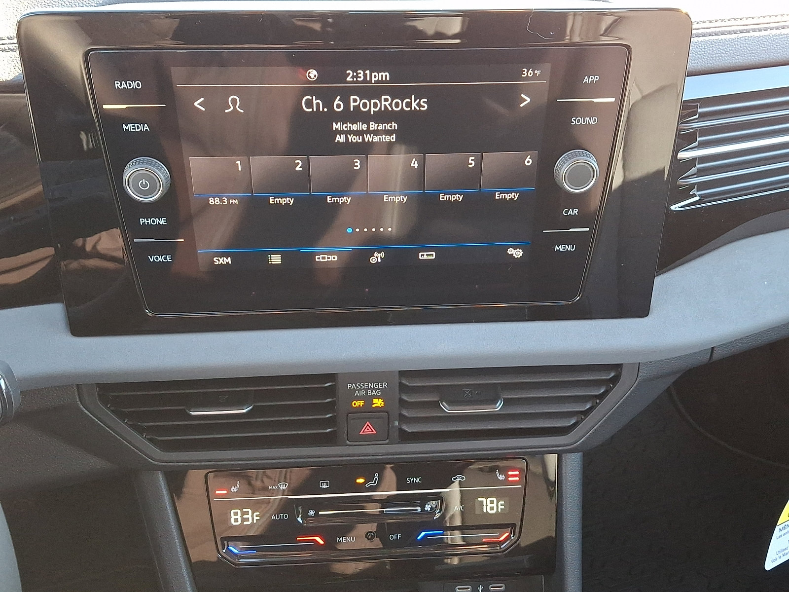 New 2026 Volkswagen Jetta SE image 9