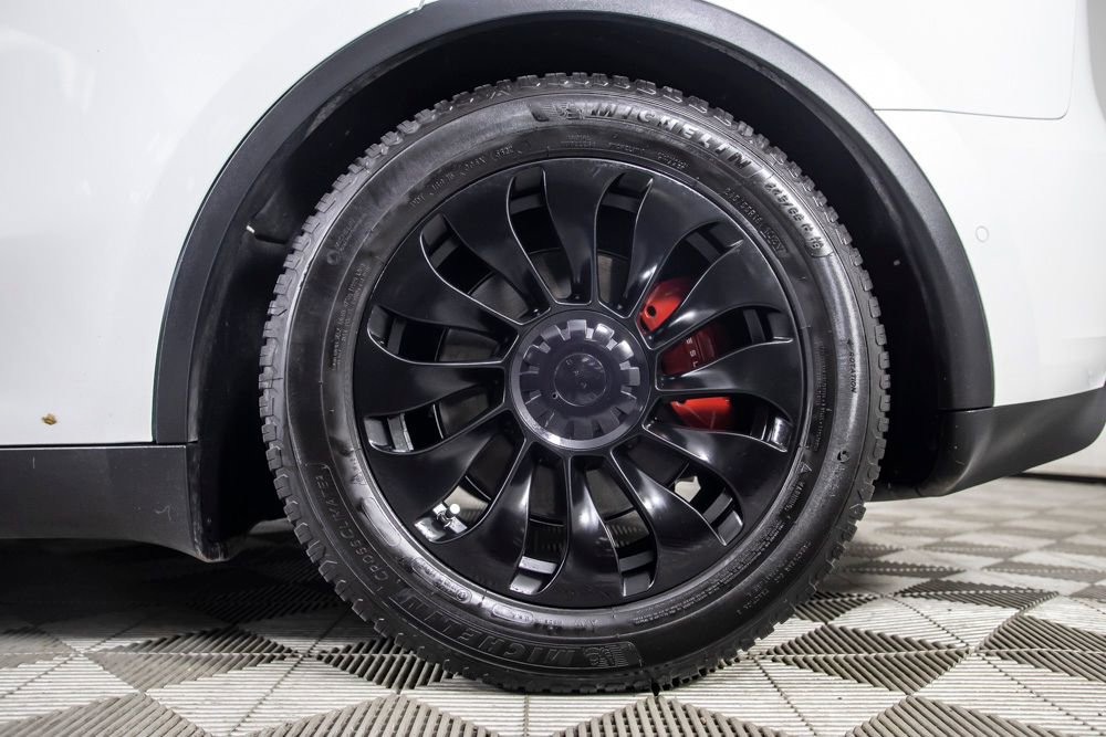 Used 2021 Tesla Model Y Performance AWD/4WD image 39