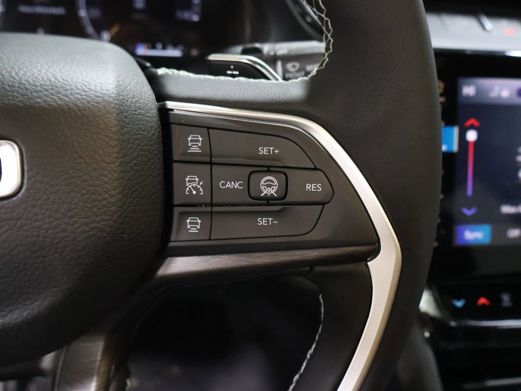 New 2026 Jeep Grand Cherokee Laredo image 24