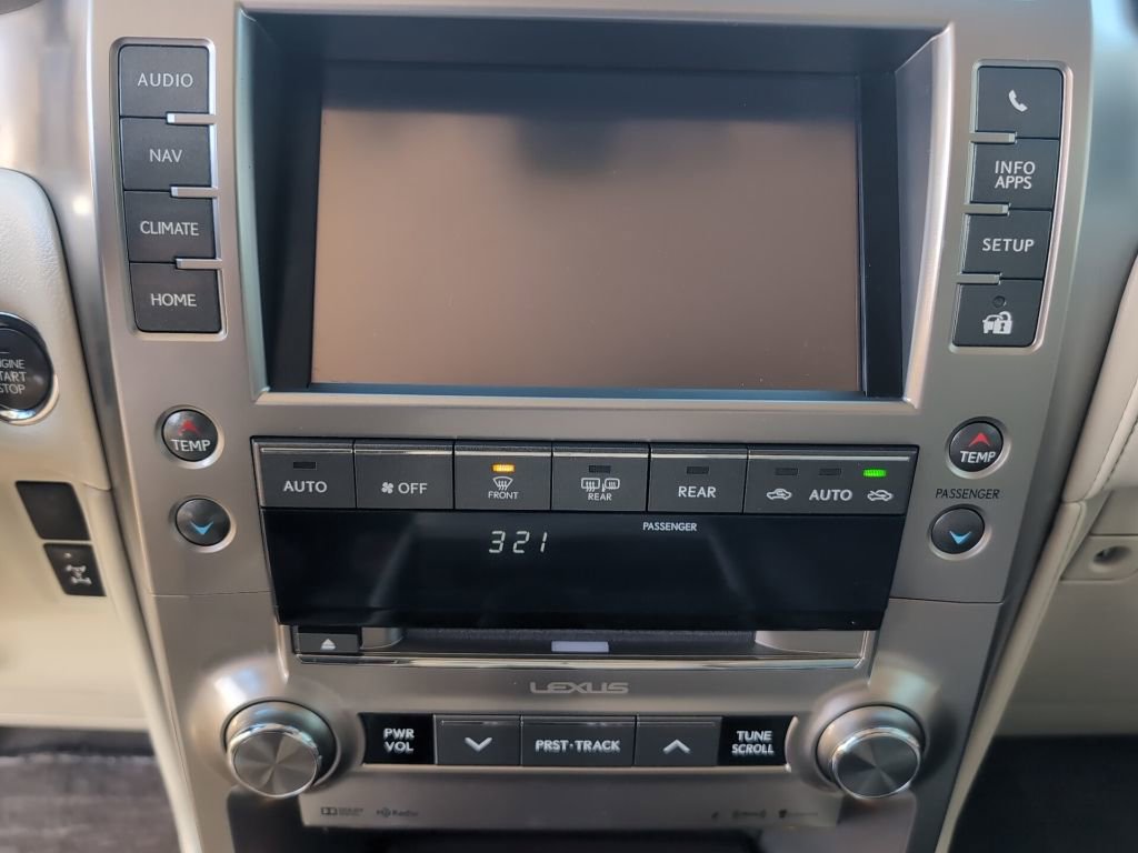 Used 2018 Lexus GX 460 Premium w/ Premium Package image 22