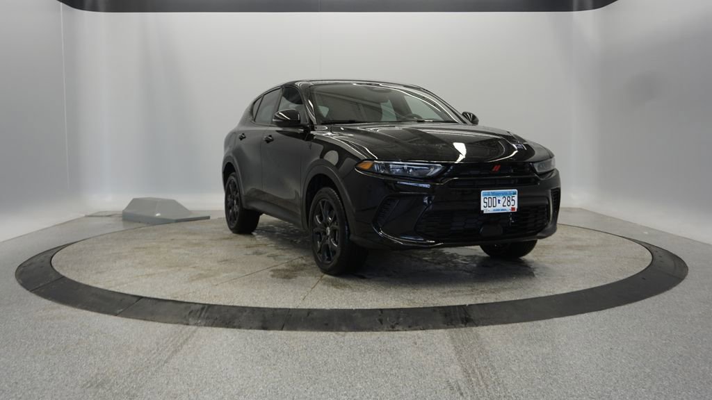 Used 2024 Dodge Hornet GT w/ GT Blacktop Package image 12