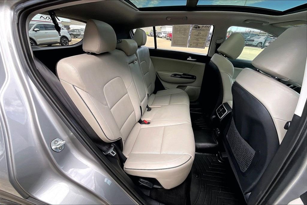 Used 2021 Kia Sportage EX w/ EX Technology Package AWD/4WD image 27