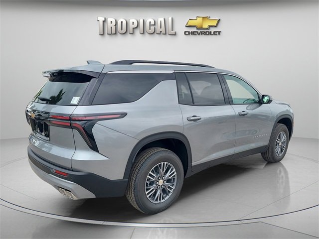 New 2026 Chevrolet Traverse LT w/ Driver Confidence Package image 5