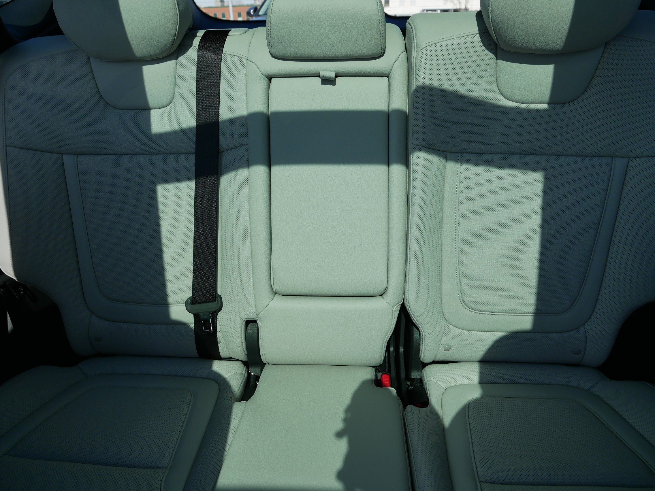 Certified 2025 Hyundai Tucson Limited image 13